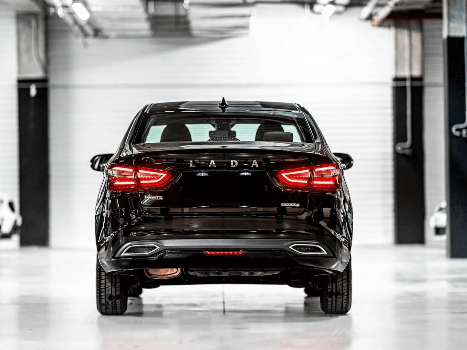 Lada Vesta Седан в Екатеринбурге - фото №3