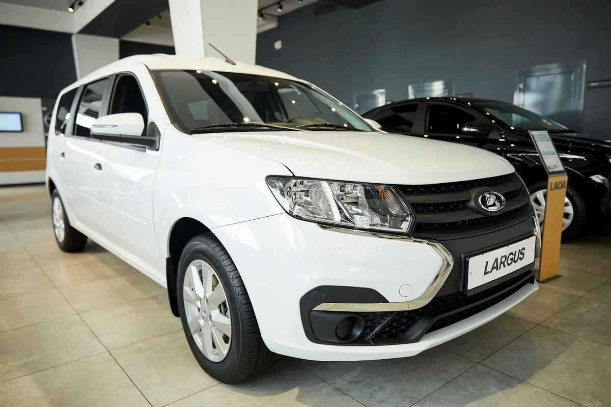 Lada Largus в Екатеринбурге - фото №3